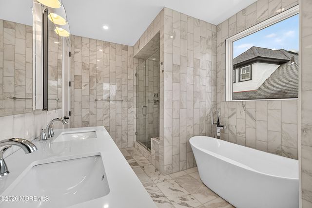 5 Royal Place, Long Branch, NJ 07740