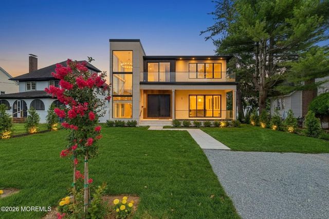 5 Royal Place, Long Branch, NJ 07740