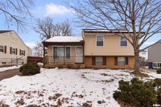 5335 DAVIE Street, Davenport, IA 52806