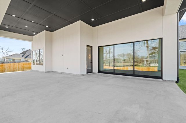 32950 Fulshear Rose Court, Fulshear, TX 77441