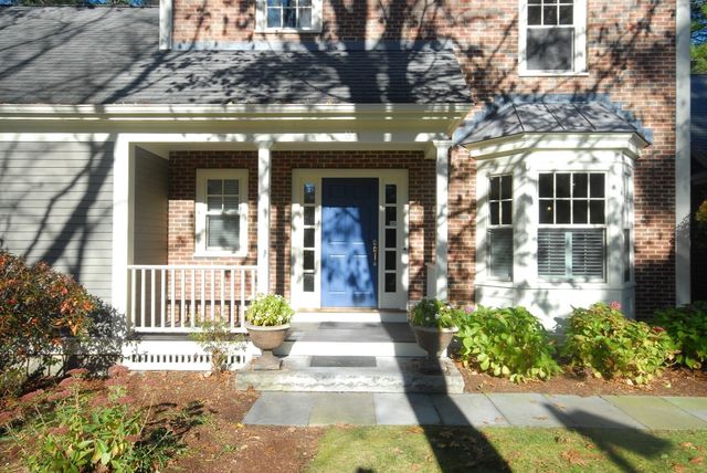 96 Forest Ridge Rd 96, Concord, MA 01742