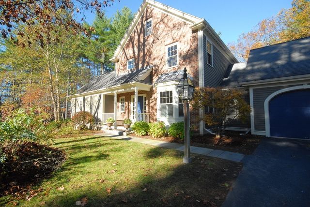 96 Forest Ridge Rd 96, Concord, MA 01742