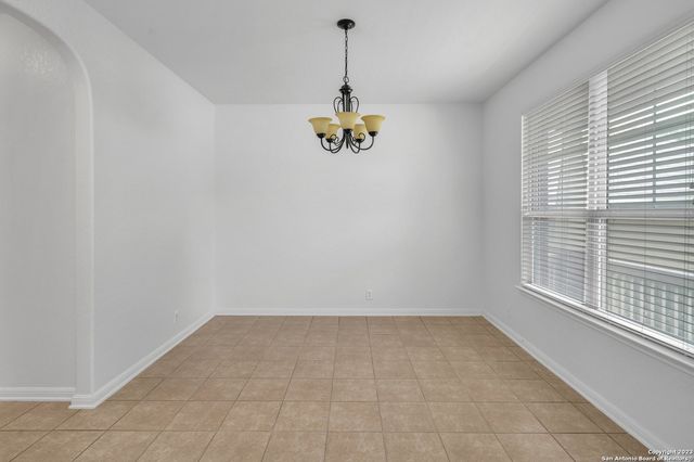 306 BIRKDALE DR, Cibolo, TX 78108