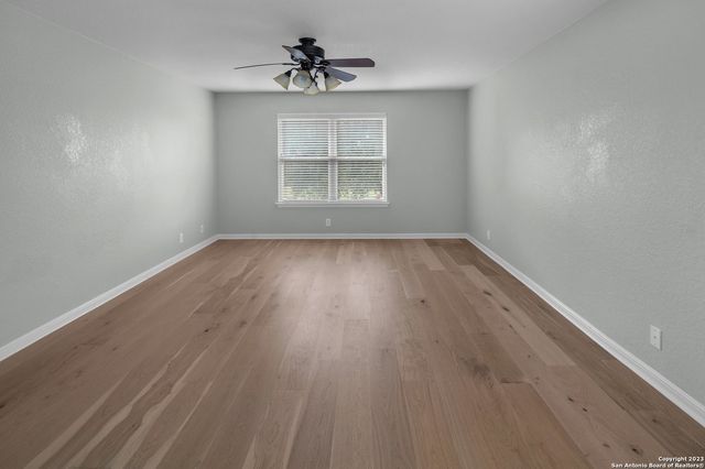 306 BIRKDALE DR, Cibolo, TX 78108