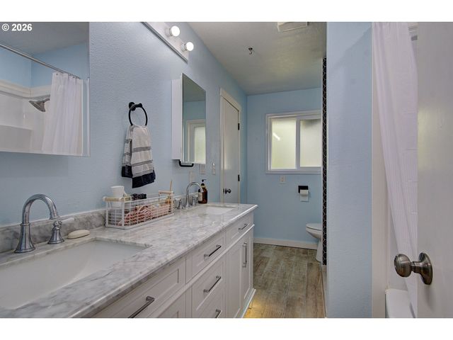601 Ne 108TH St, Vancouver, WA 98685