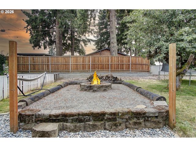 601 Ne 108TH St, Vancouver, WA 98685