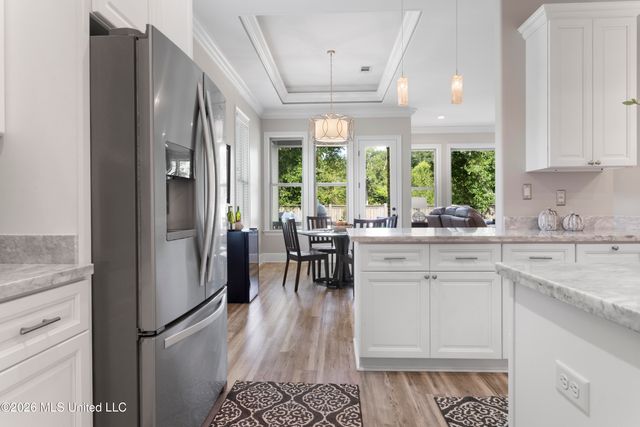 3912 Acadian Village Drive, Ocean Springs, MS 39564