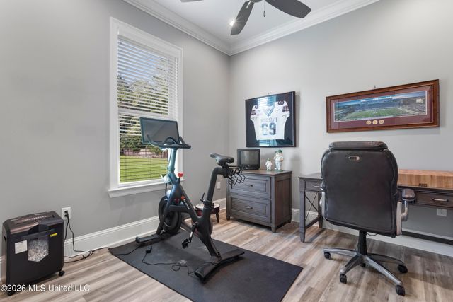 3912 Acadian Village Drive, Ocean Springs, MS 39564