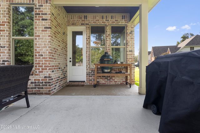 3912 Acadian Village Drive, Ocean Springs, MS 39564