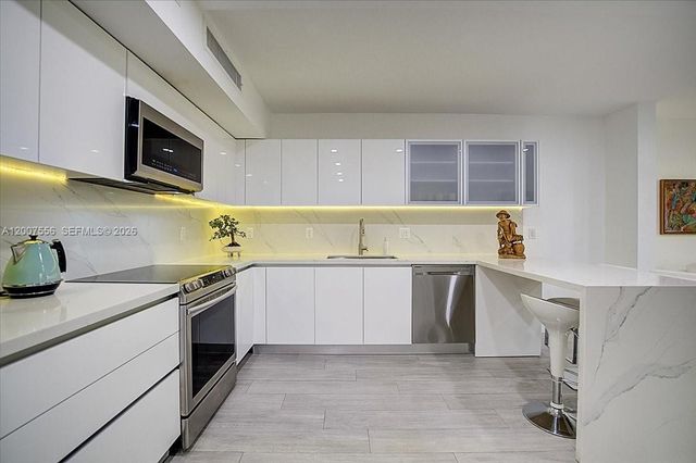 101 Crandon Blvd 276, Key Biscayne, FL 33149