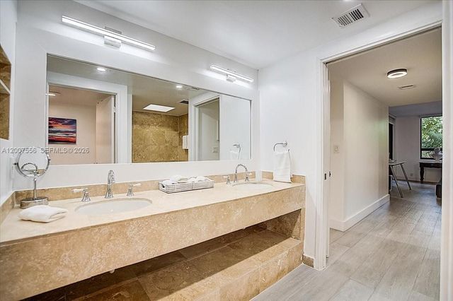 101 Crandon Blvd 276, Key Biscayne, FL 33149