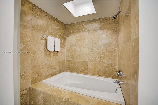 101 Crandon Blvd 276, Key Biscayne, FL 33149
