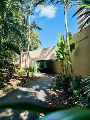 101 Crandon Blvd 276, Key Biscayne, FL 33149