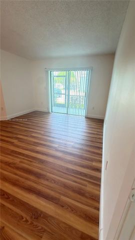 469 NE 207th Lane 101, Miami, FL 33179
