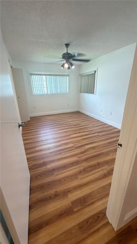 469 NE 207th Lane 101, Miami, FL 33179