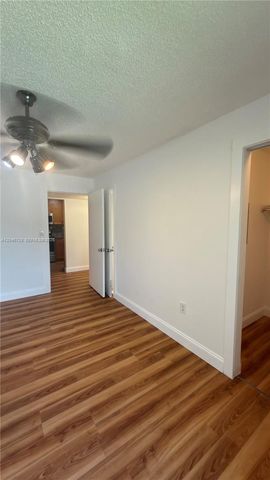 469 NE 207th Lane 101, Miami, FL 33179