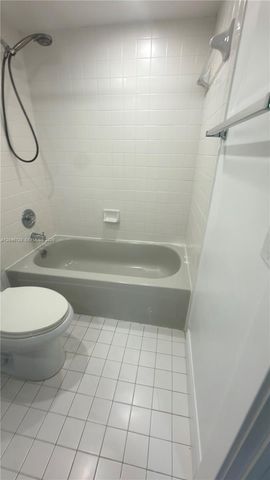 469 NE 207th Lane 101, Miami, FL 33179