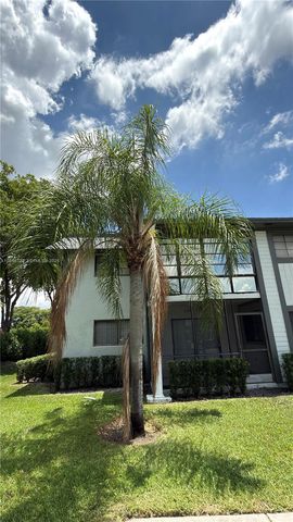 469 NE 207th Lane 101, Miami, FL 33179