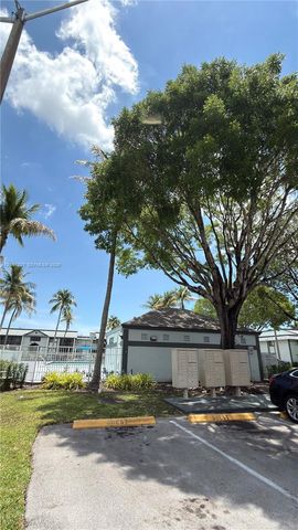 469 NE 207th Lane 101, Miami, FL 33179