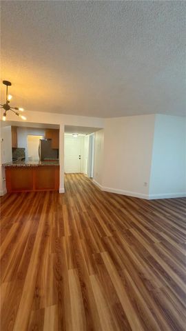 469 NE 207th Lane 101, Miami, FL 33179