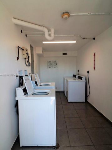 2903 N Miami Beach Blvd 707, North Miami Beach, FL 33160