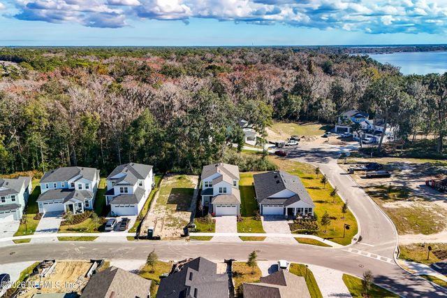 261 OAKMOSS Drive, St. Johns, FL 32259