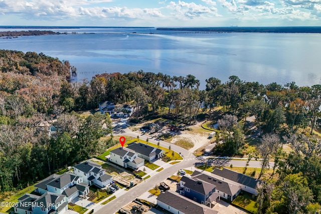 261 OAKMOSS Drive, St. Johns, FL 32259