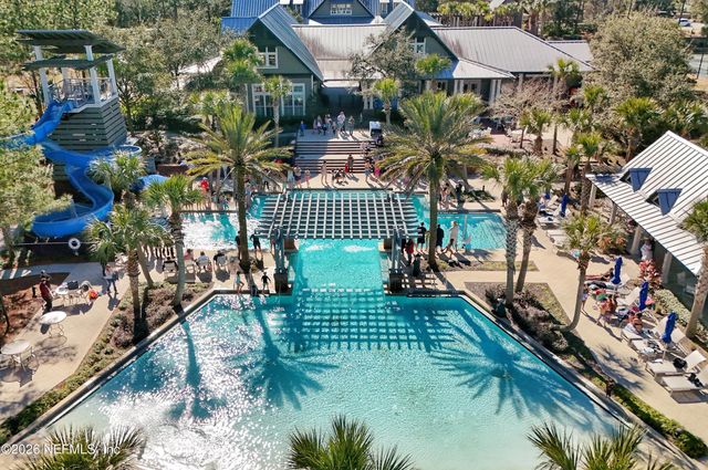 261 OAKMOSS Drive, St. Johns, FL 32259