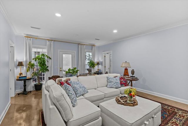 433 Woodland Drive, Dothan, AL 36301