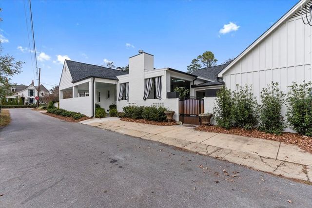 433 Woodland Drive, Dothan, AL 36301