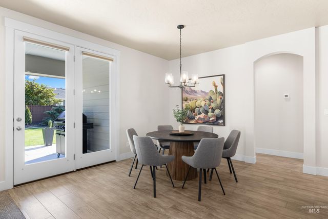 1956 N World Cup Way, Eagle, ID 83616