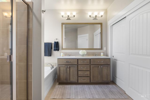 1956 N World Cup Way, Eagle, ID 83616