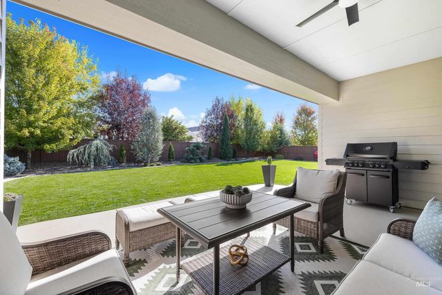 1956 N World Cup Way, Eagle, ID 83616