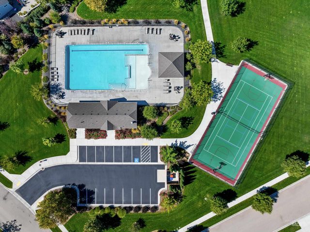 1956 N World Cup Way, Eagle, ID 83616