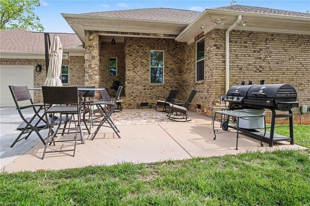 1629 Healing Springs Drive, Denton, NC 27239