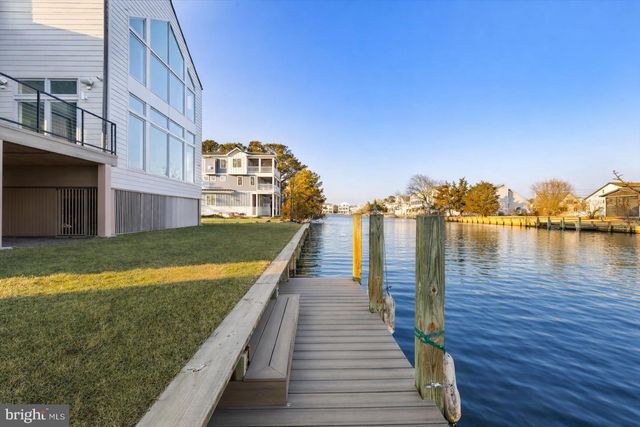 318 YORK RD, South Bethany, DE 19930