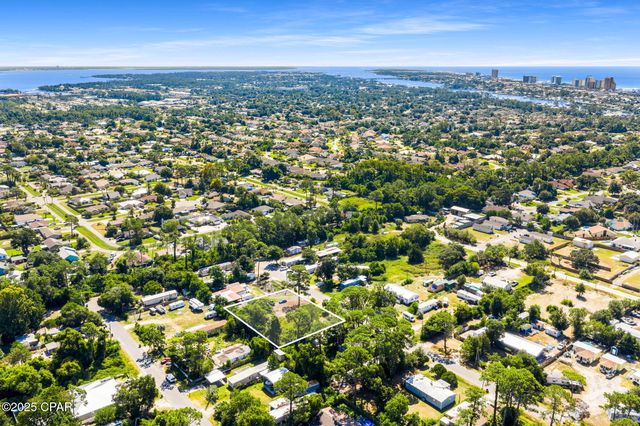 8422 Terrell Street, Panama City Beach, FL 32408