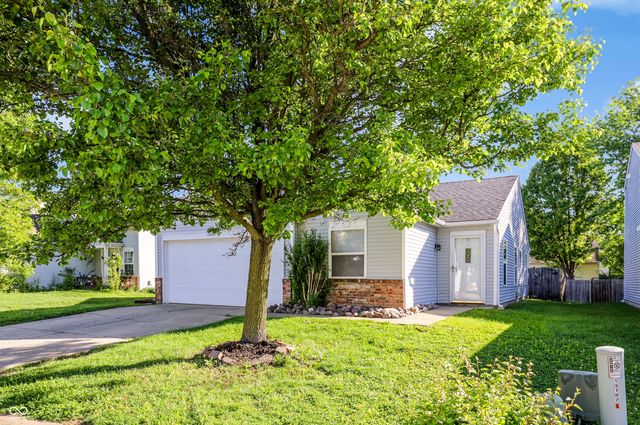 13197 N Etna Green Drive, Camby, IN 46113