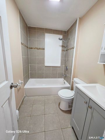 124 Southview Street 1, Waterbury, CT 06706