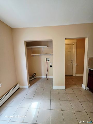 124 Southview Street 1, Waterbury, CT 06706