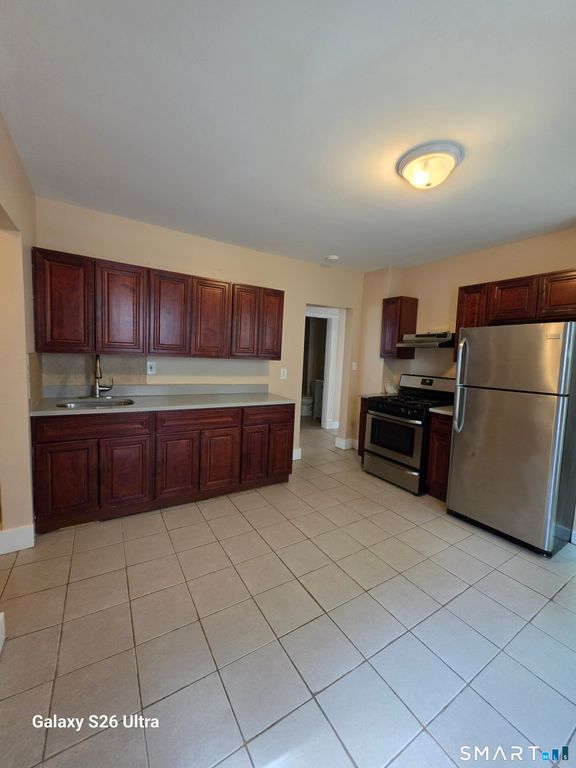 124 Southview Street 1, Waterbury, CT 06706