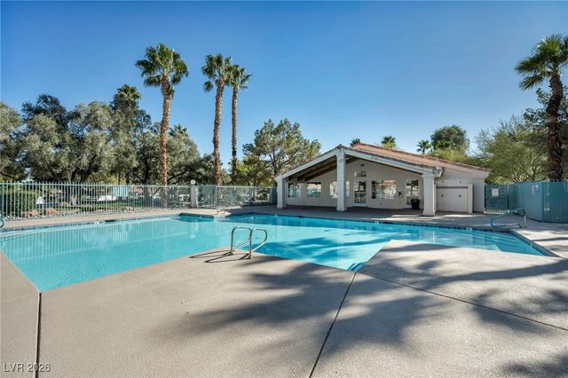 7963 Cina Avenue, Las Vegas, NV 89147