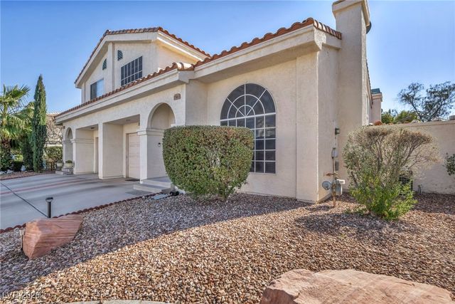 7963 Cina Avenue, Las Vegas, NV 89147