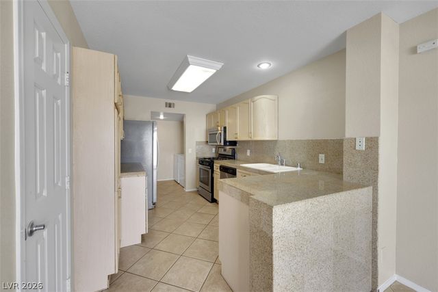 2600 PEBBLEGOLD Avenue 0, Henderson, NV 89074