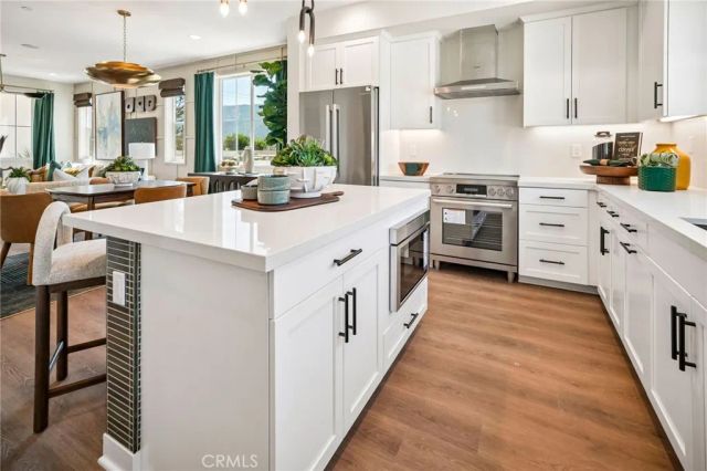 5871 Maplewood Lane 4, Simi Valley, CA 93063