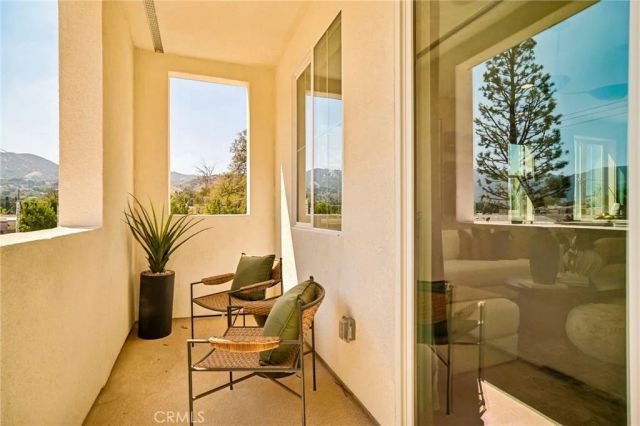 5871 Maplewood Lane 4, Simi Valley, CA 93063