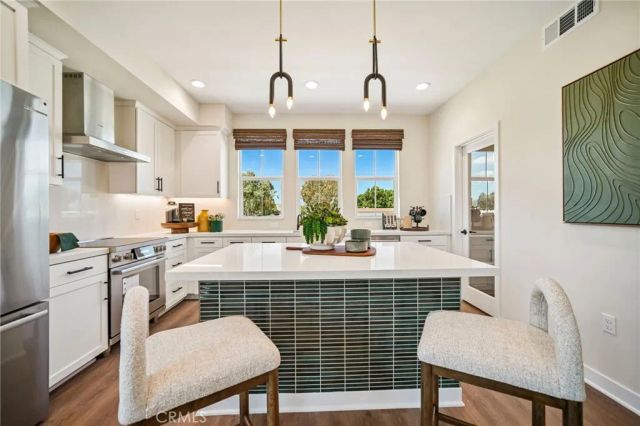 5871 Maplewood Lane 4, Simi Valley, CA 93063