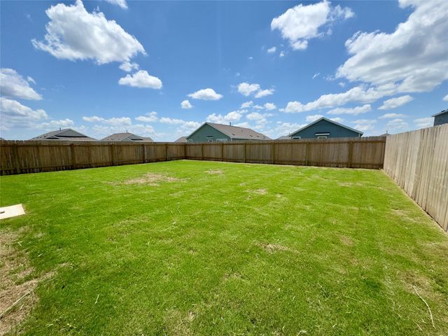 2221 Cumulus CT, Lockhart, TX 78644