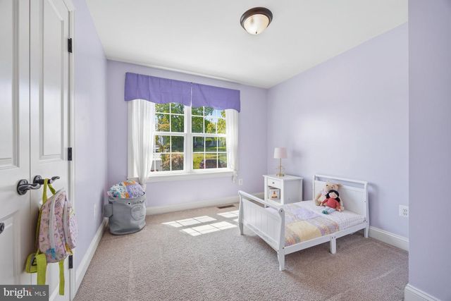 2261 PARK HILL AVE, Baltimore, MD 21211
