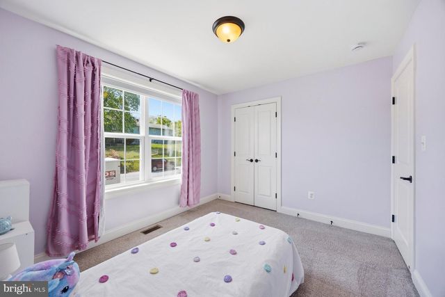 2261 PARK HILL AVE, Baltimore, MD 21211